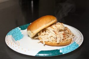 A photo of a chicken bbq sandwich.